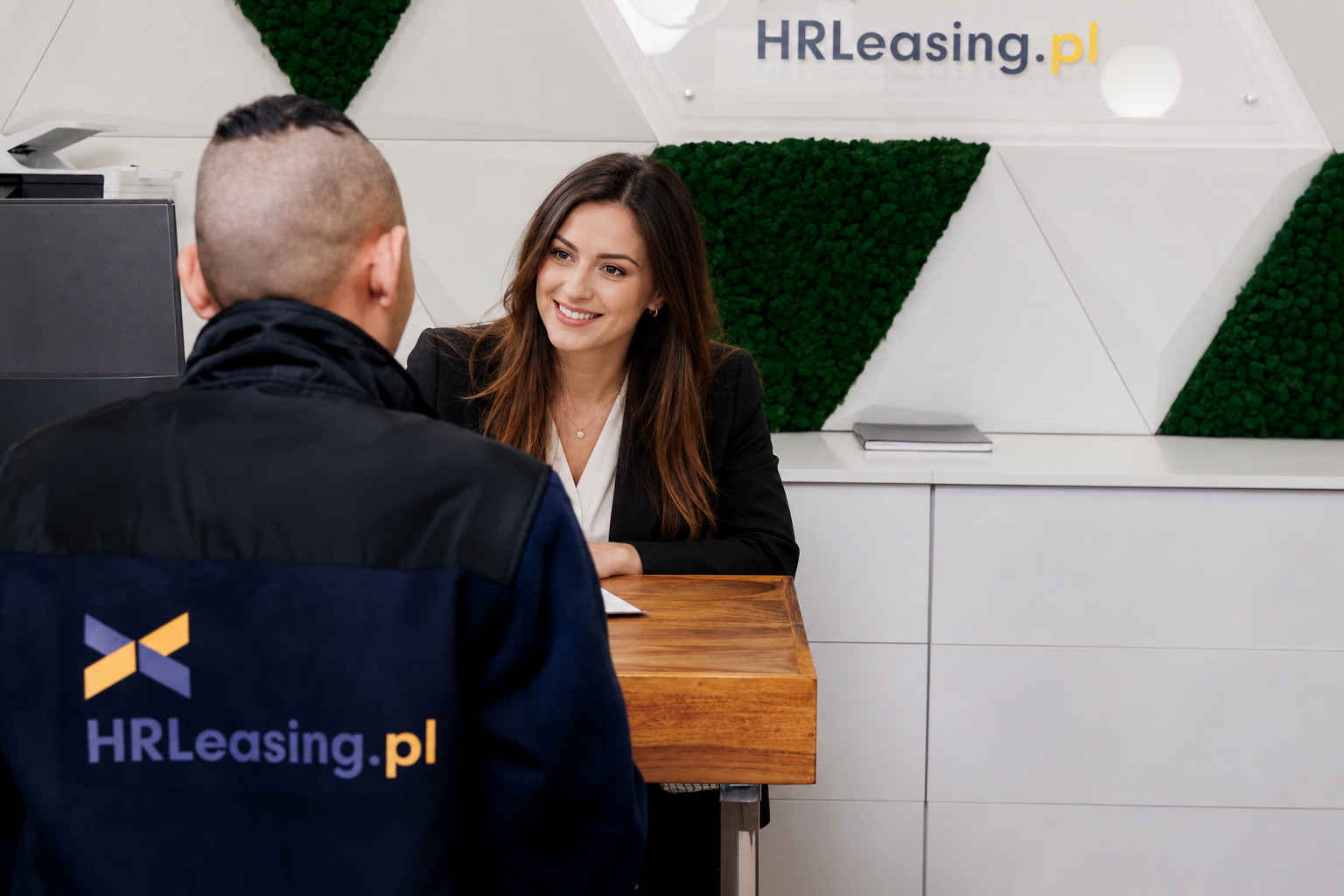 hrleasing.pl legalizacja pracy, pomoc w zatrudnianiu pracowników z zagranicy