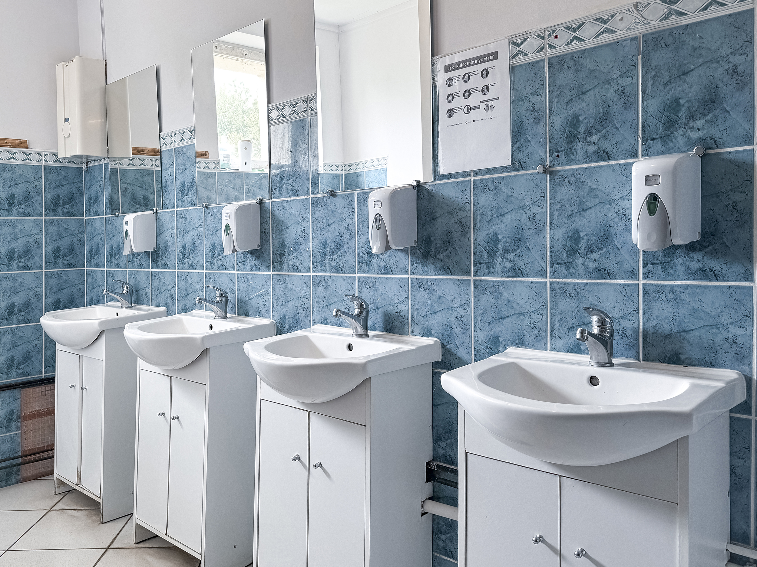 noclegi Legnica hrleasing.pl blisko LSSE